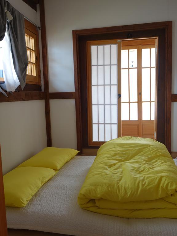 Hundred Years Hanok Мокпо Екстериор снимка