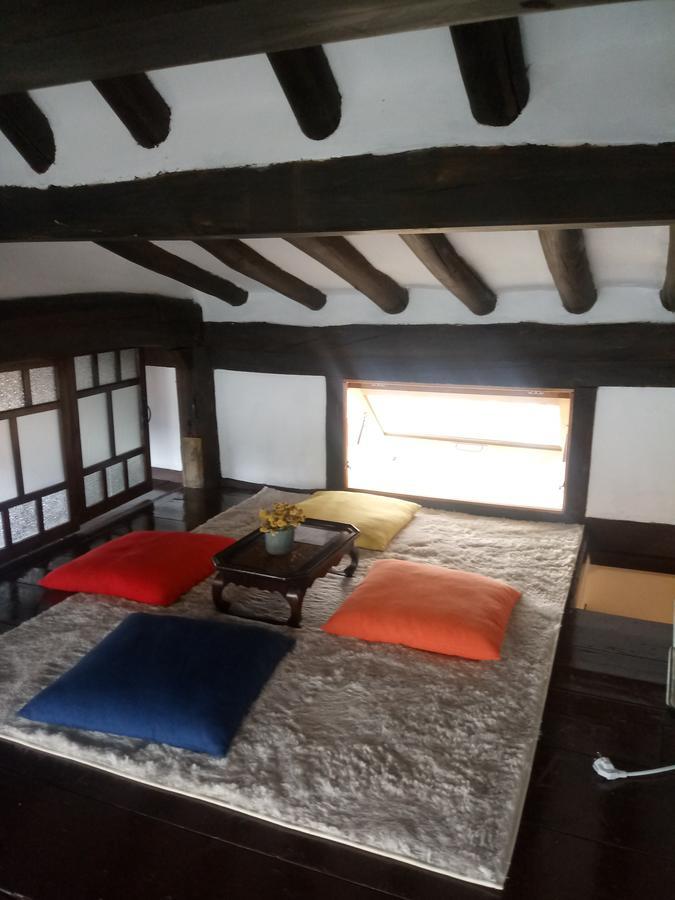 Hundred Years Hanok Мокпо Екстериор снимка