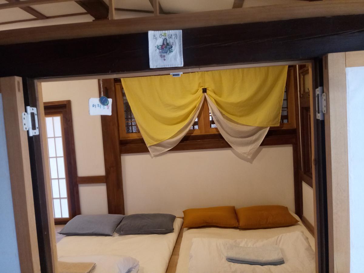 Hundred Years Hanok Мокпо Екстериор снимка