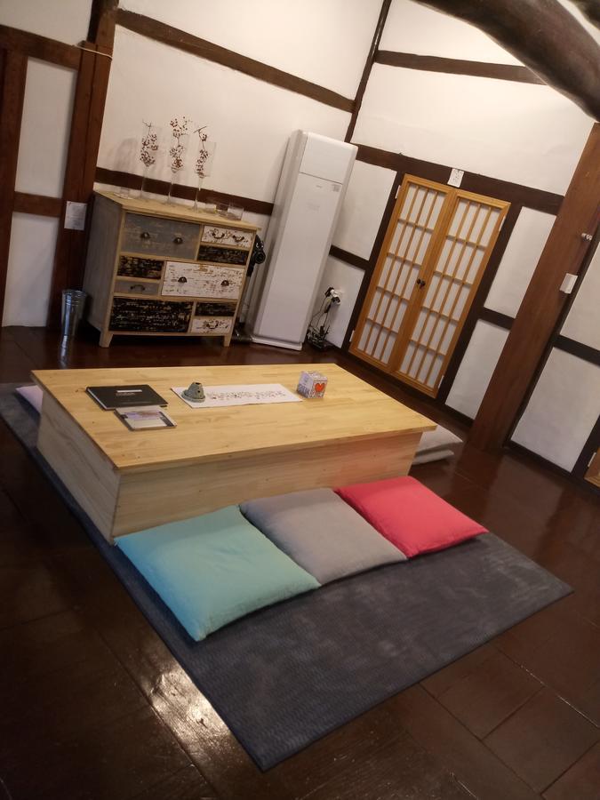 Hundred Years Hanok Мокпо Екстериор снимка