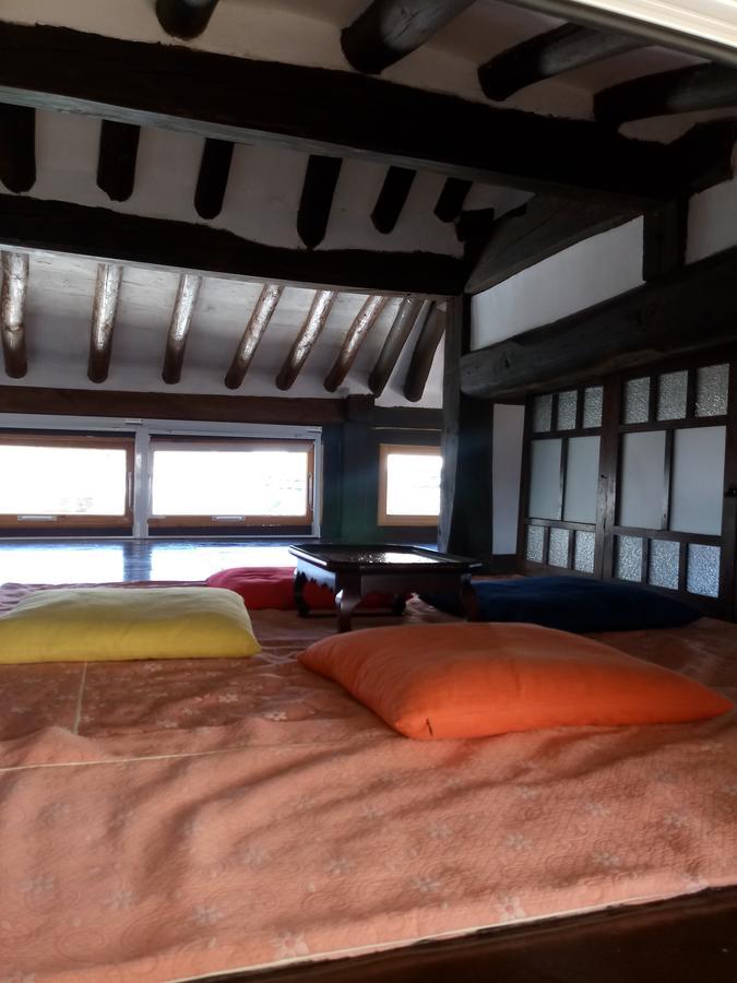 Hundred Years Hanok Мокпо Екстериор снимка