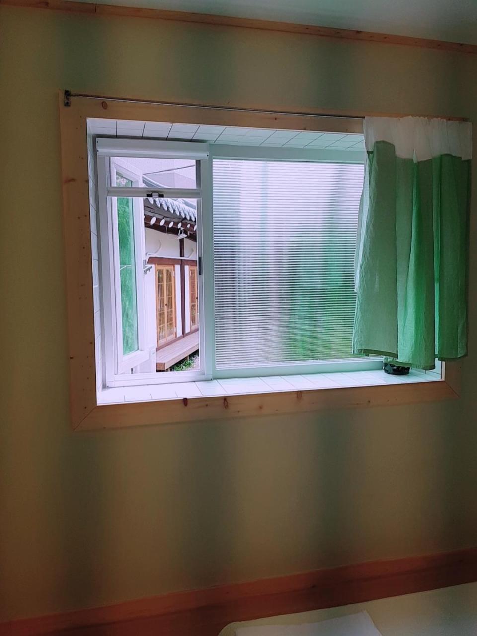 Hundred Years Hanok Мокпо Екстериор снимка